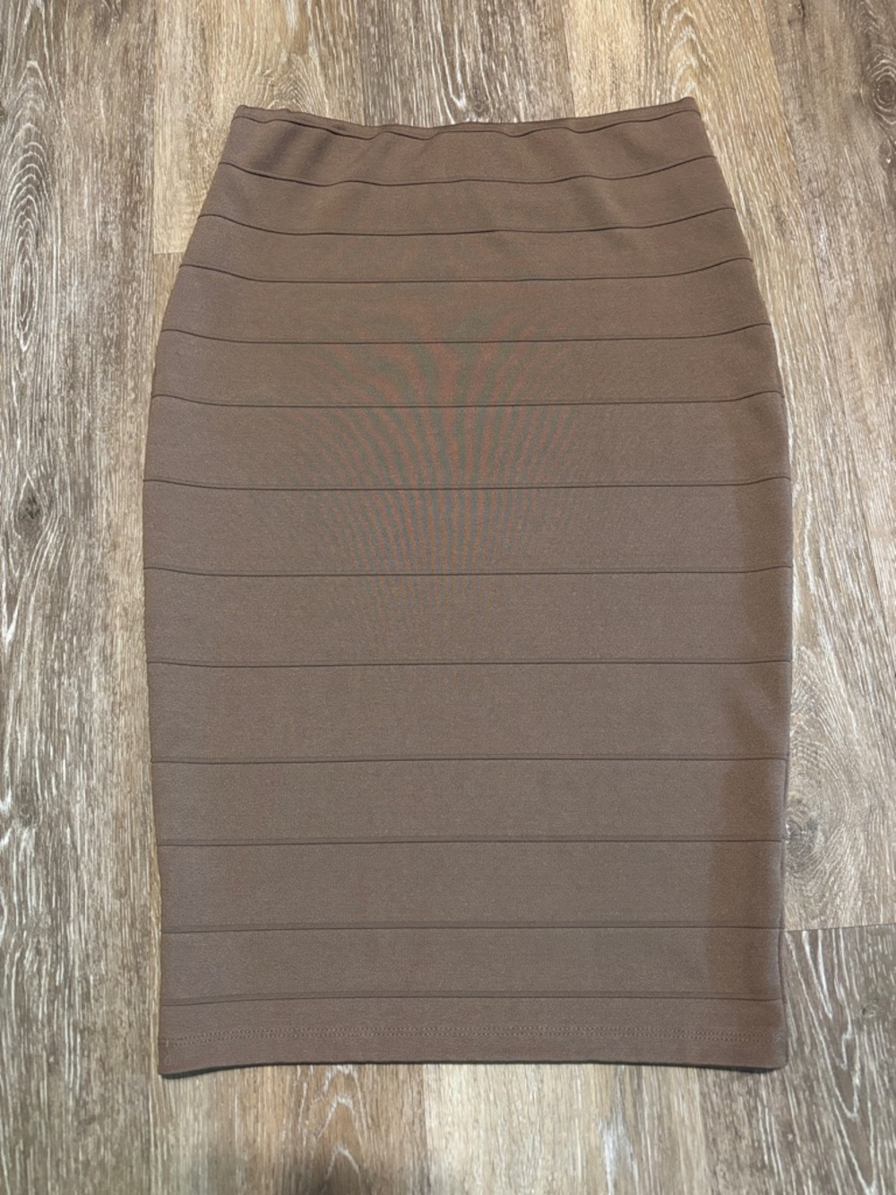 Stretch Ribbed Pencil Skirt in Brown
